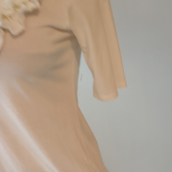 Express White Ruffle V-Neck Tee - Picture 6 of 6